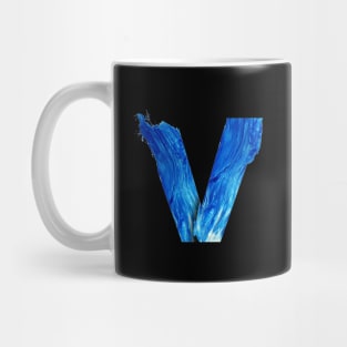 V Mug